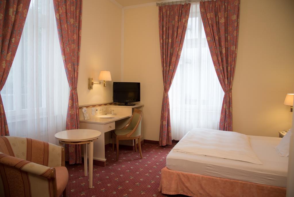 Parkhotel Bad Homburg Bad Homburg vor der Höhe Exterior foto